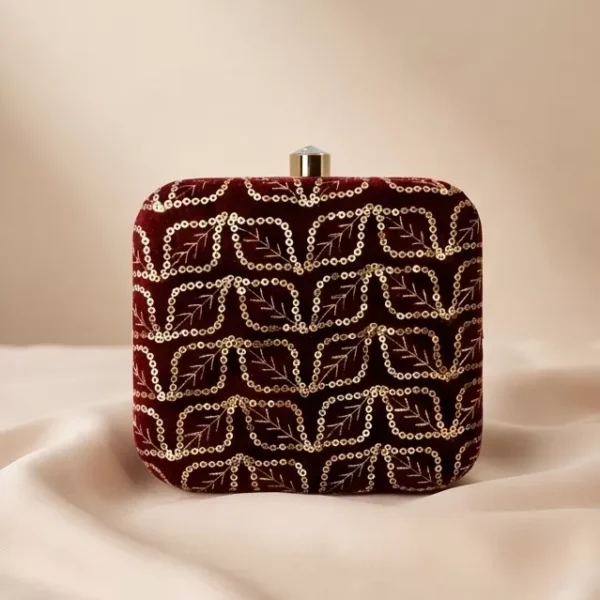 pearl clutch
